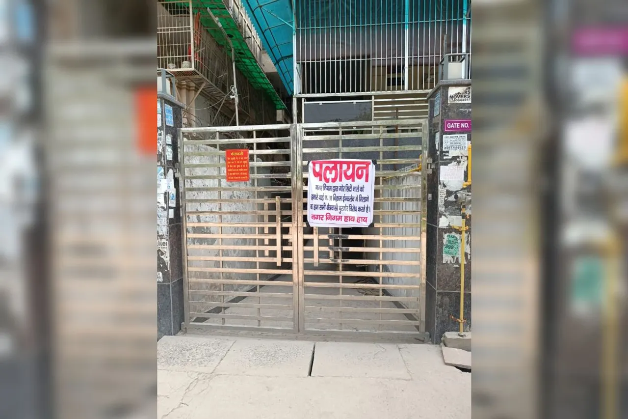 गाजियाबाद: पुराने नाले में नई कॉलोनियों का गंदा पानी जोड़ने से नागरिक परेशान, पलायन की स्थिति