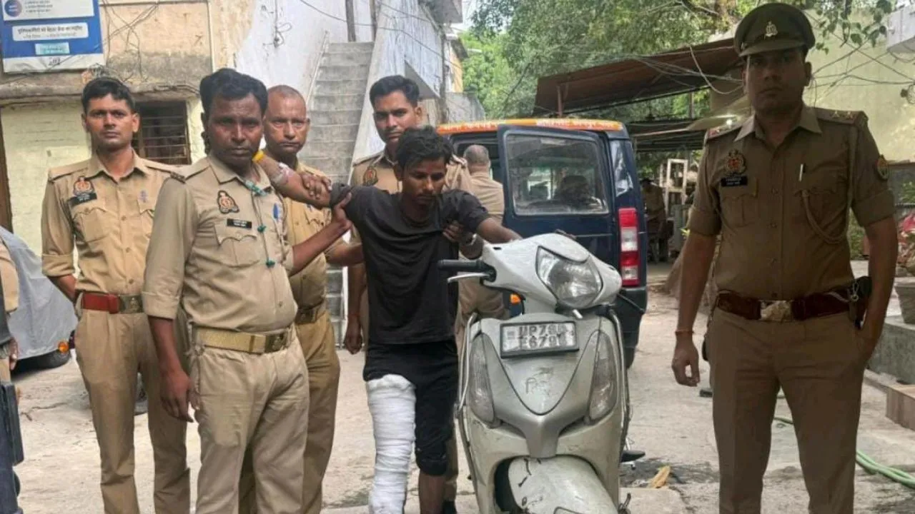 पुलिस की गिरफ्त में आया शातिर अपराधी गोपाल उर्फ टक्कल। 