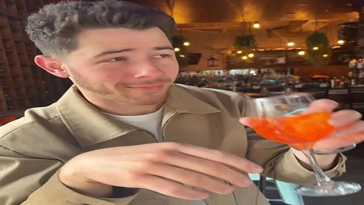 NickJonas