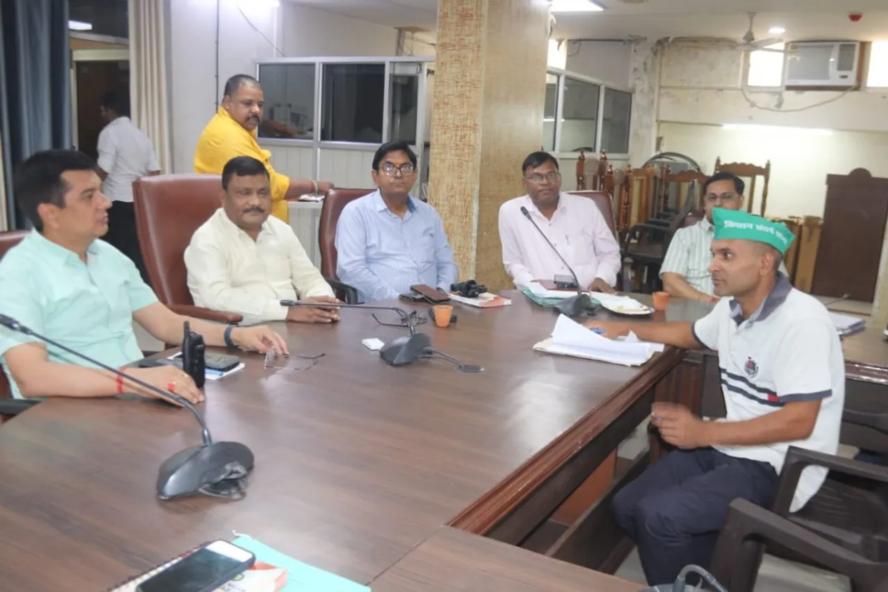 Ghaziabad: संभव जनसुनवाई में 17 शिकायतें दर्ज, अतिक्रमण की शिकायतें रहीं सबसे अधिक