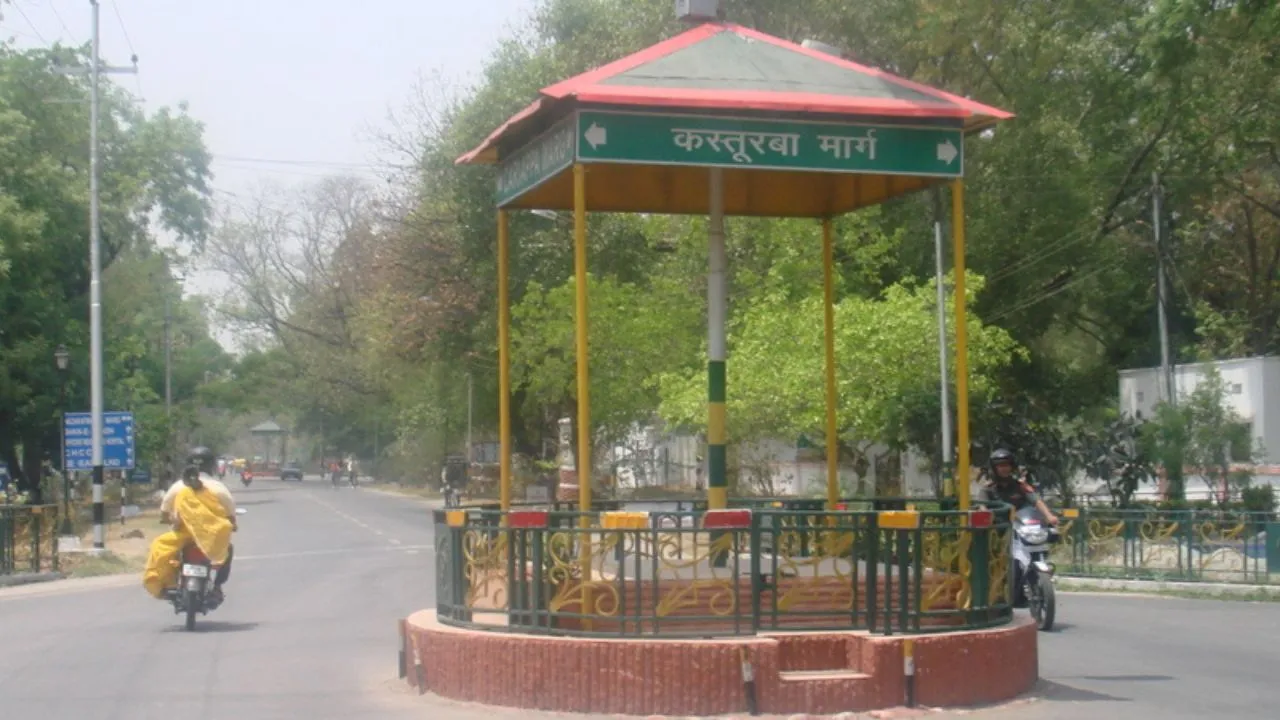 कैंट में ओवरस्पीड पर ब्रेक