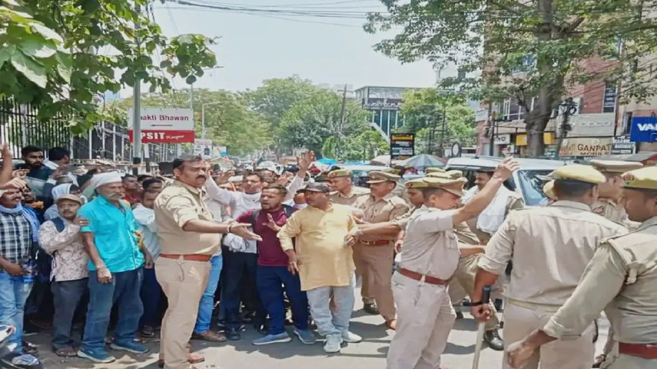 UPPCL contract employees protest
