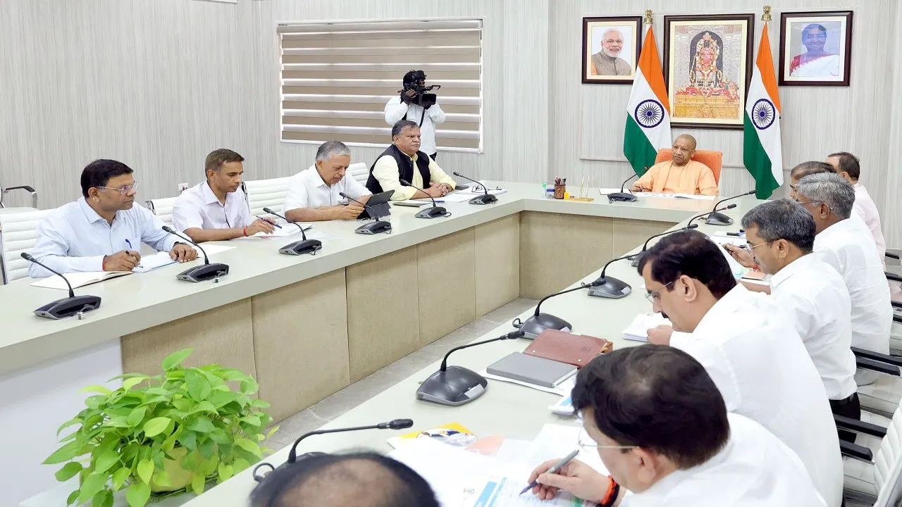 Chief Minister Yogi Adityanath holding a review meeting with the Cooperation Department