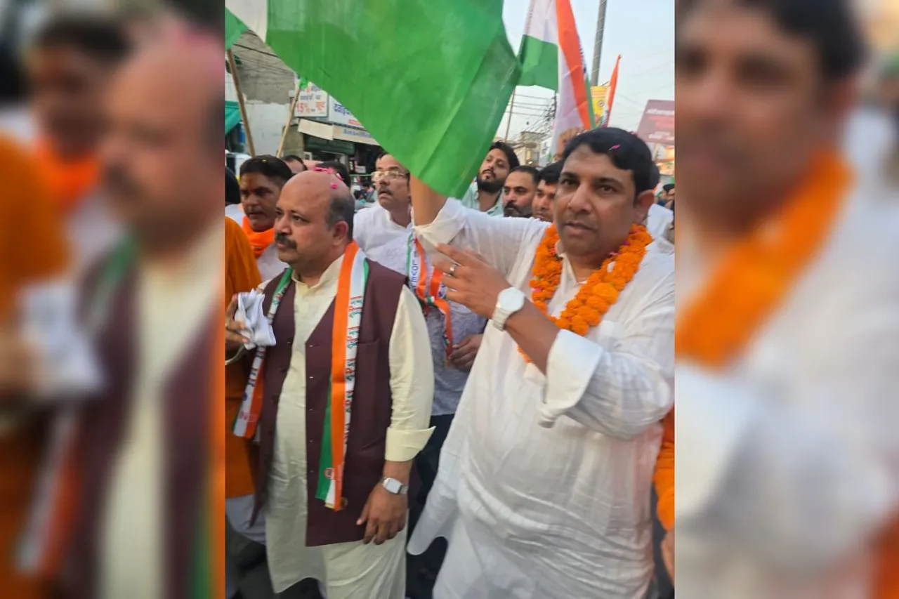 गाजियाबाद में गूंजा देशभक्ति का स्वर: 'शौर्य तिरंगा यात्रा' से गूंज उठे हर वार्ड, हर गांव
