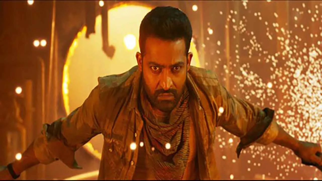 filmWar 2NTR