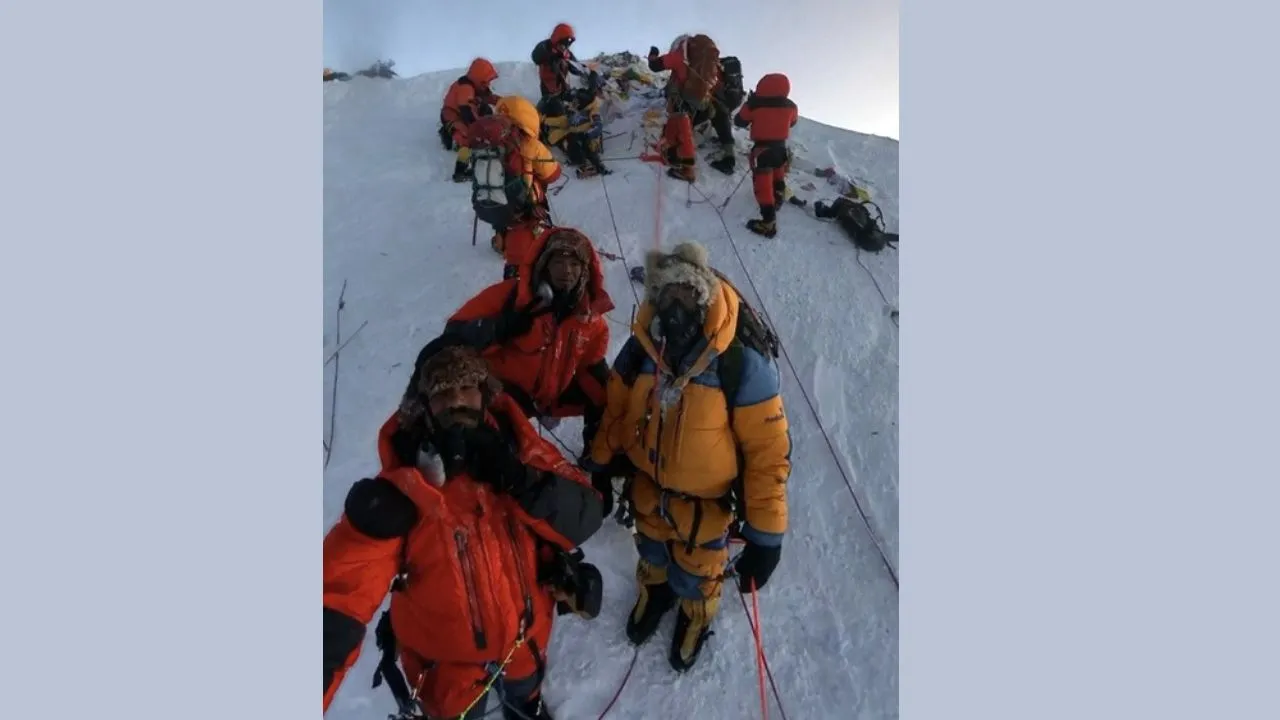 Historic achievement: Joint National Mountaineering Team conquers Mount Everest