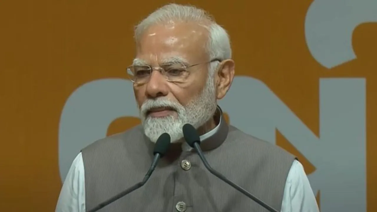 pm modi gujrat visit 2nd day 