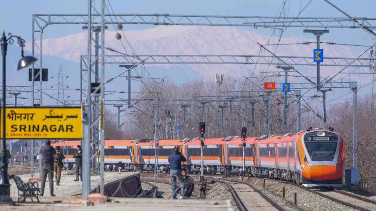 Kashmir Vande Bharat Train