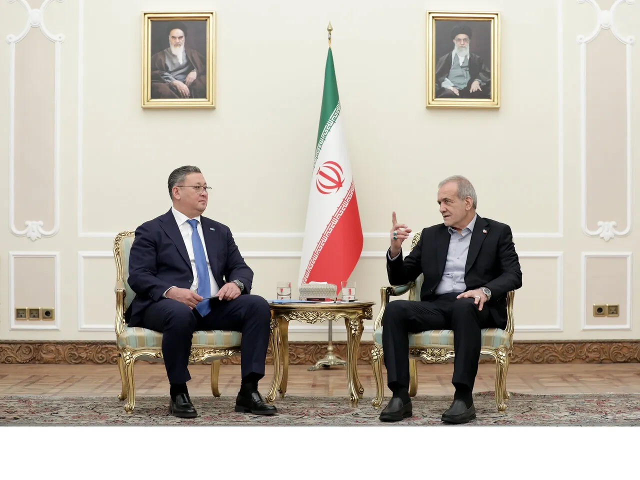 Iran's President Masoud Pezeshkian and Kazakhstan's Deputy PM, Murat Nurtleyu