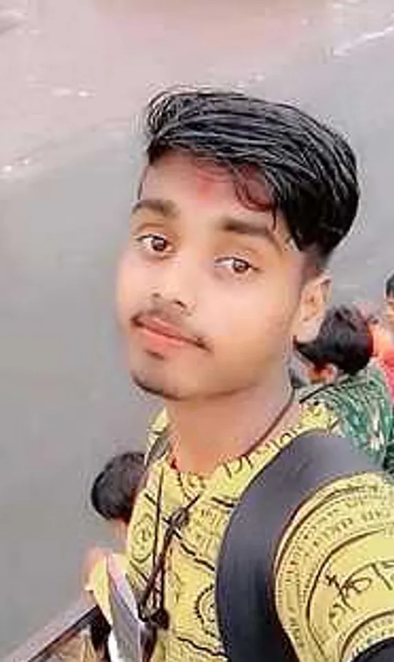 सुमित का फाइल फोटो,