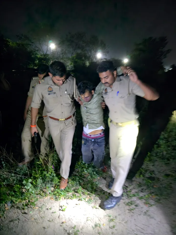पुलिस मुठभेड़
