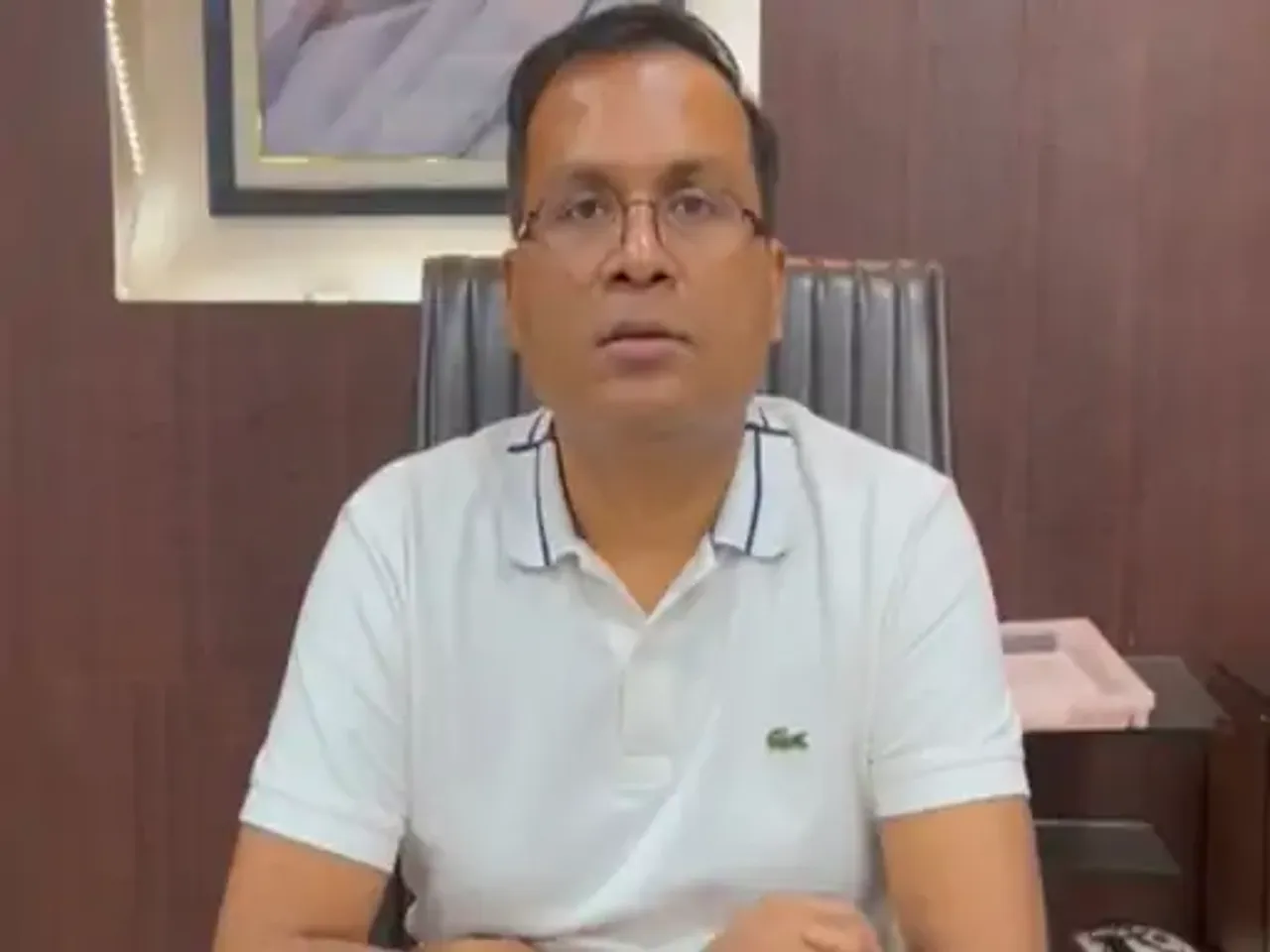 डीएम धर्मेंद्र प्रताप सिंह 