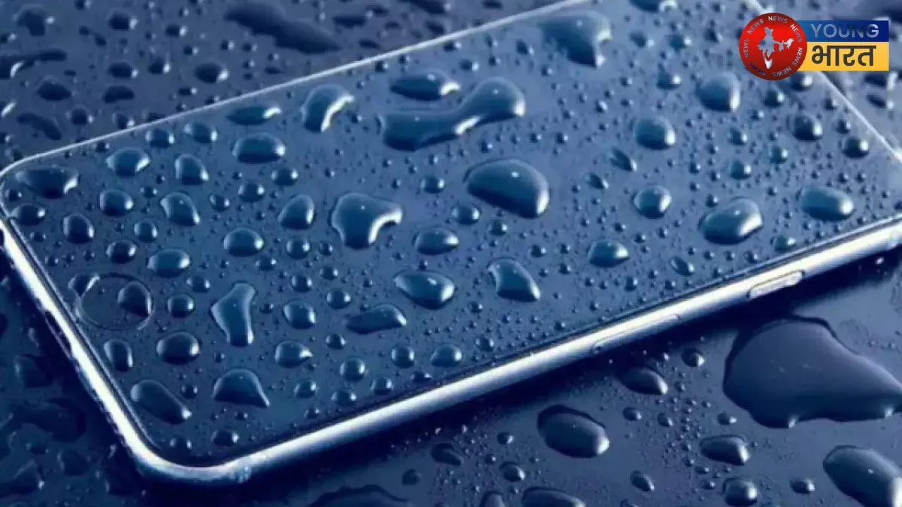 Smartphone , Wet 
