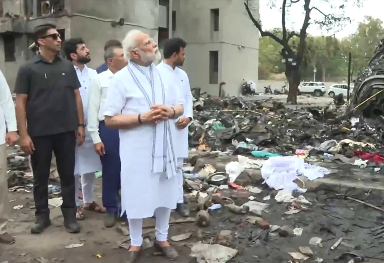 modi visit site