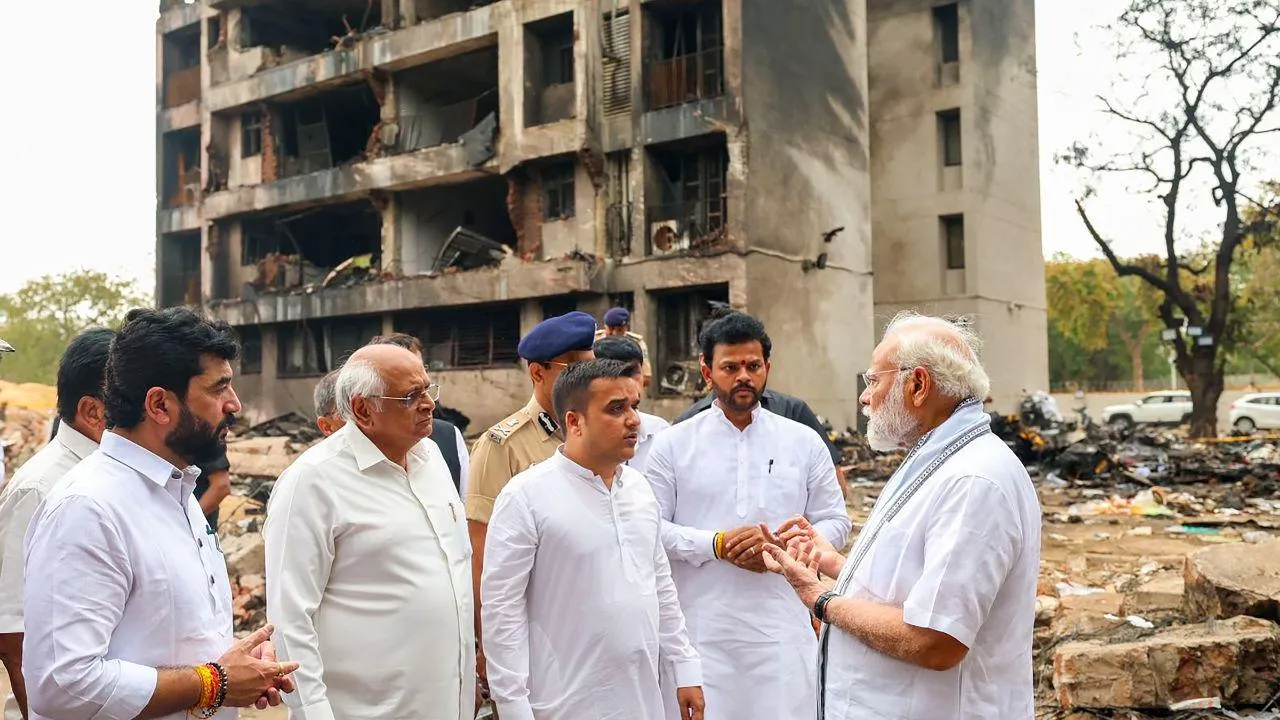 PM Modi in ahmedabad 