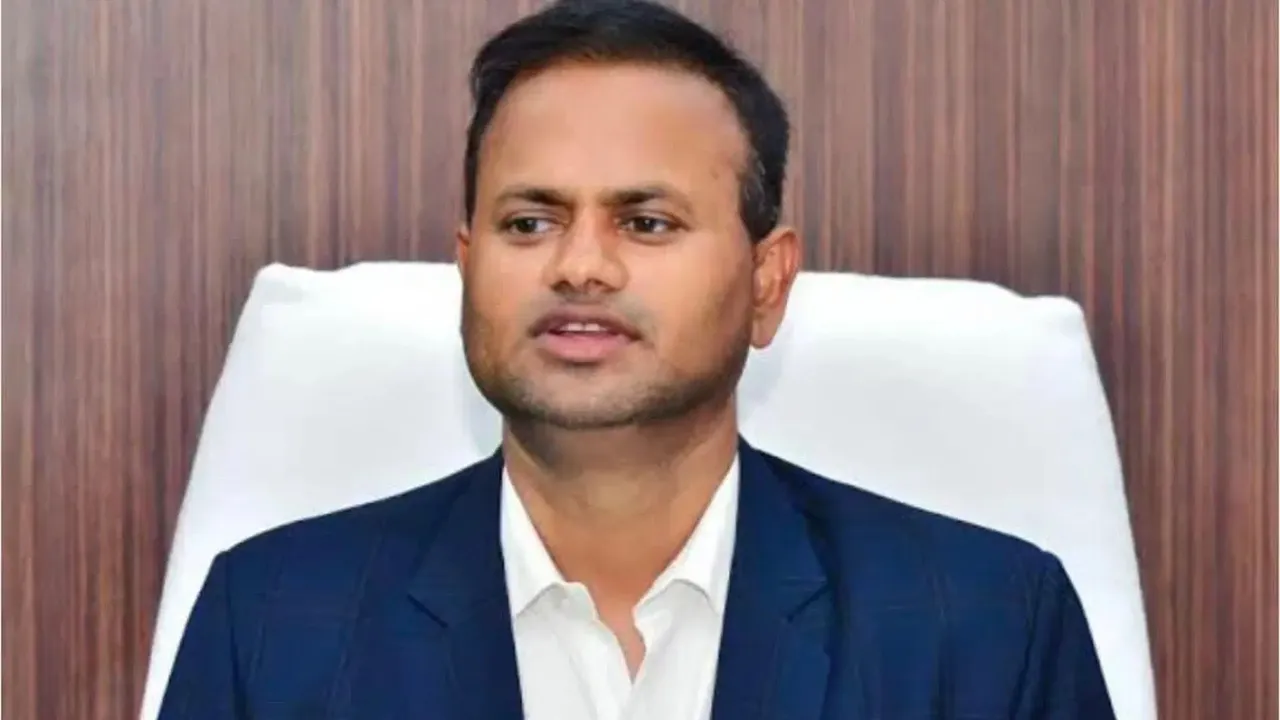 ीकिि