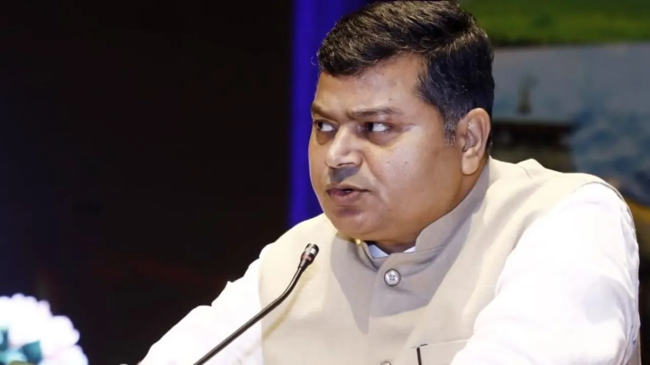 Raj bhushan Chaudhary Minister Modi Government