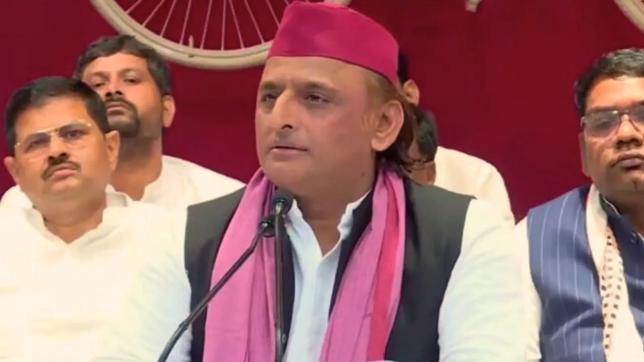 Akhilesh taunts government says BJP does not want to bring equality in the society