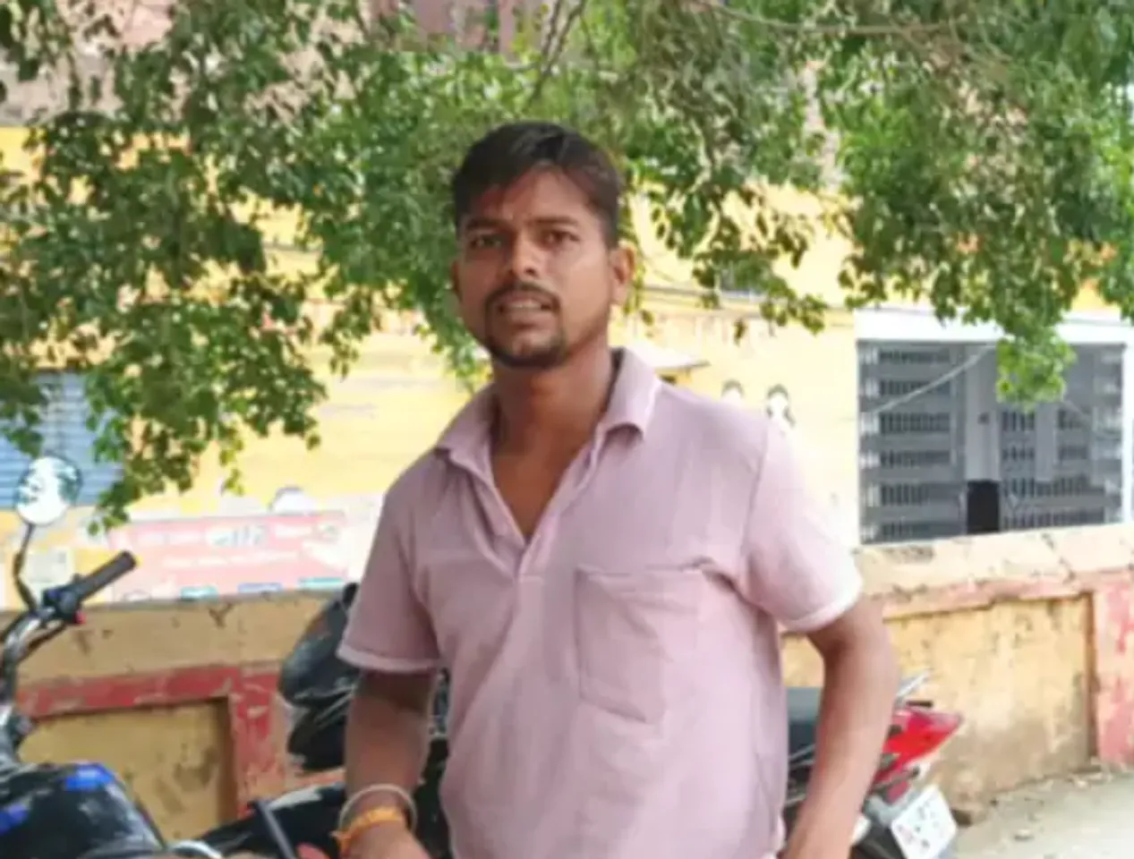 नौकरी का झांसा देकर दंपति से ठगी