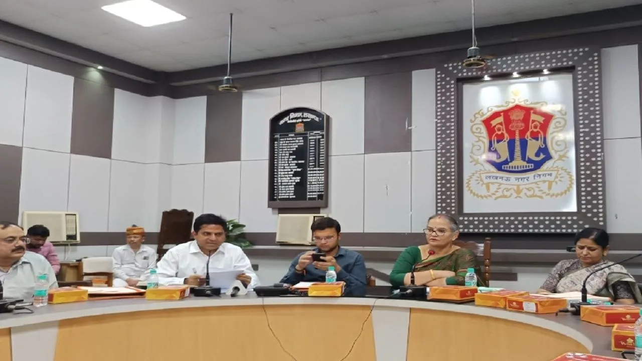 lucknow nagar nigam