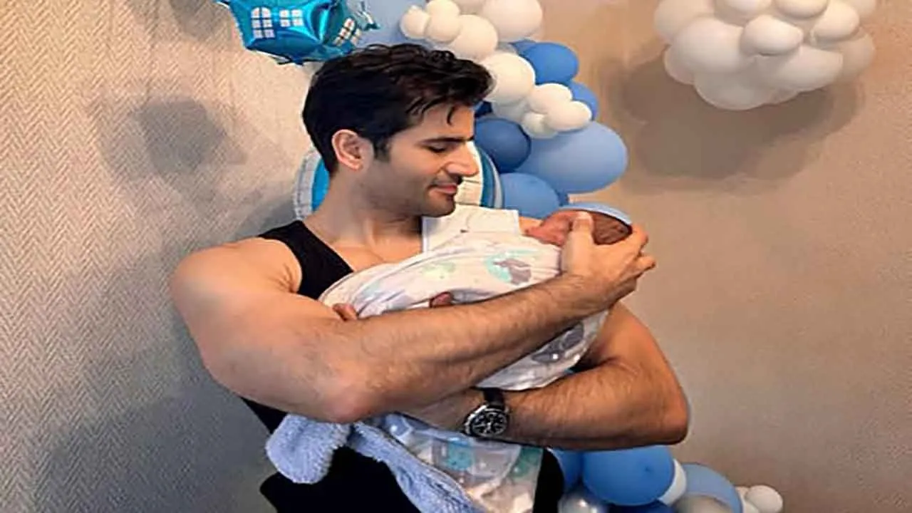 KaranTacker