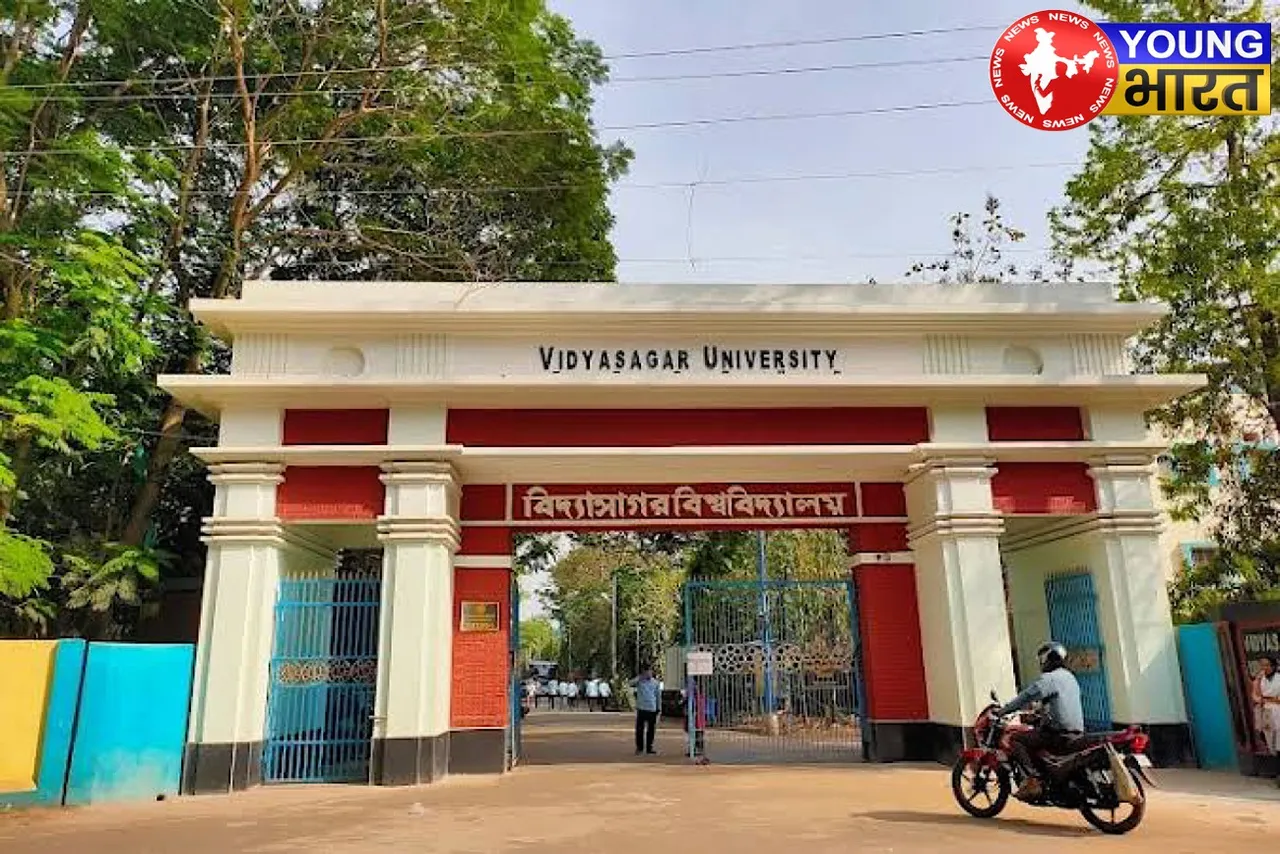 विद्यासागर विश्वविद्यालय में आज़ादी के नायकों को कहा गया आतंकी! एबीवीपी ने पुतला दहनकर किया विरोध | यंग भारत न्यूज