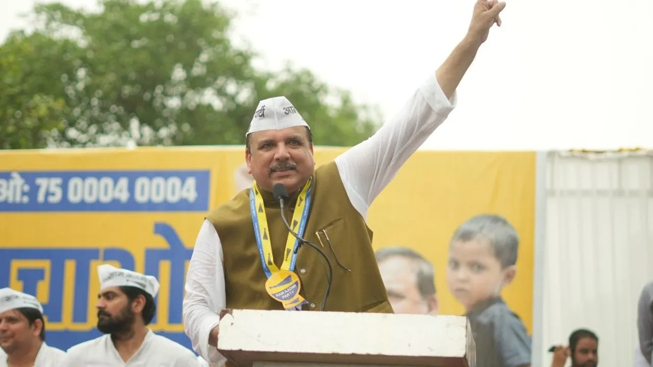 sanjay singh aap protest