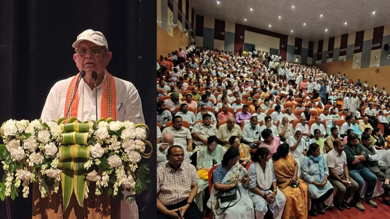अटल सभागार मे आयोजित 'शोक सभा मे ममतमयी साधक सरला  खन्ना को  श्रद्धांजलि अर्पित वित्तमंत्री सुरेश खन्ना