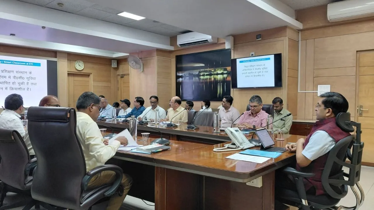 uppcl meeting