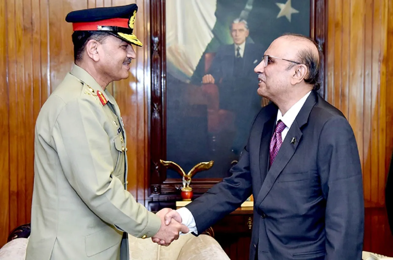 Aasim Munir Asif ali zardari