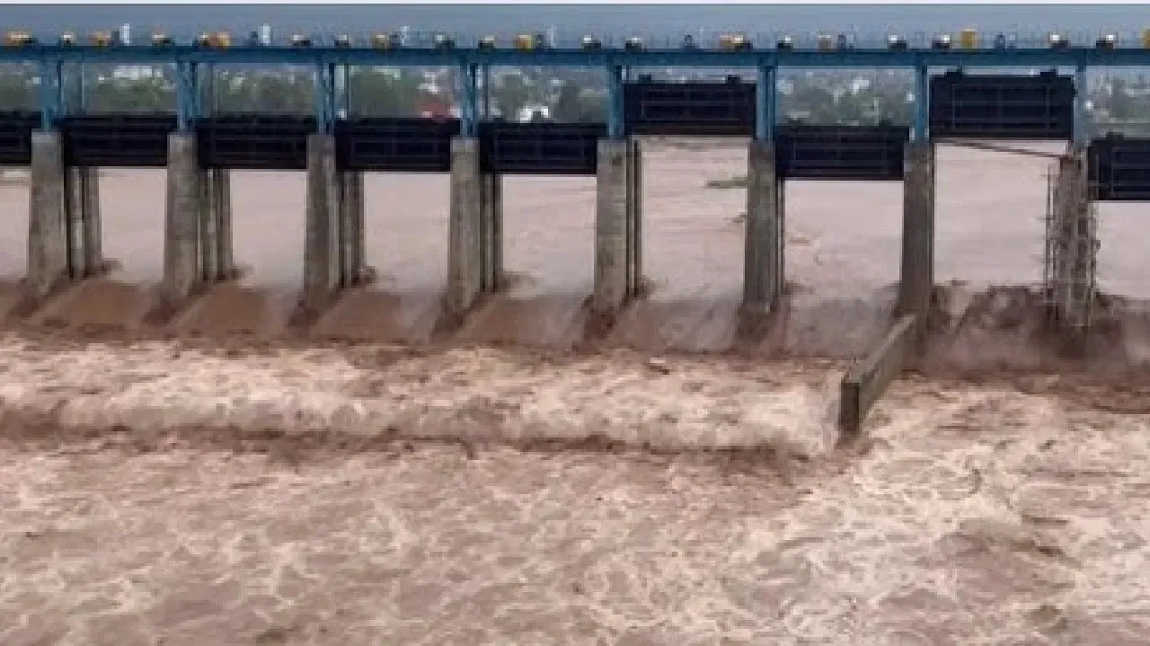 Tavi River Flooded