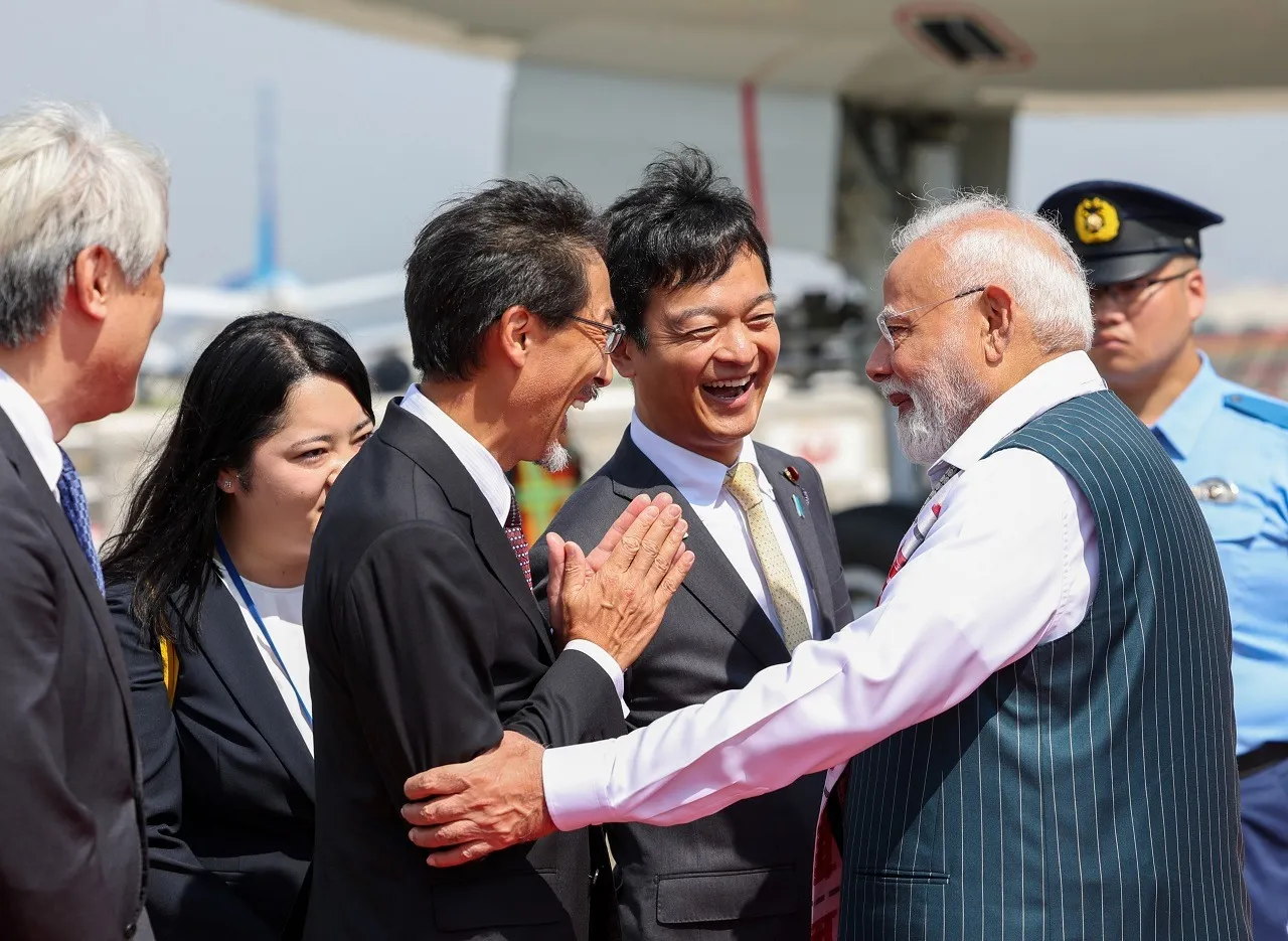 Pm visit japan