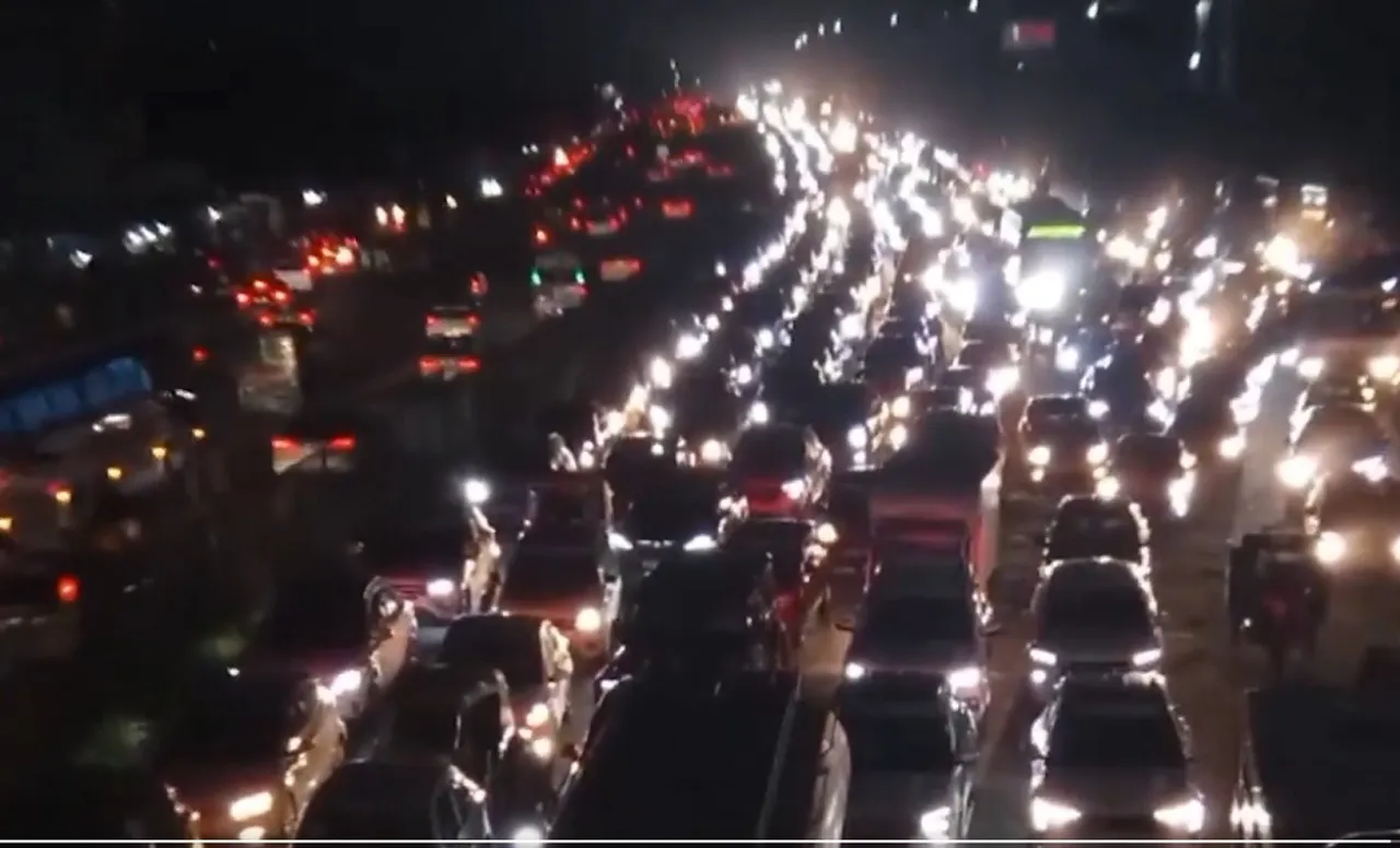 traffic Jam in delhi