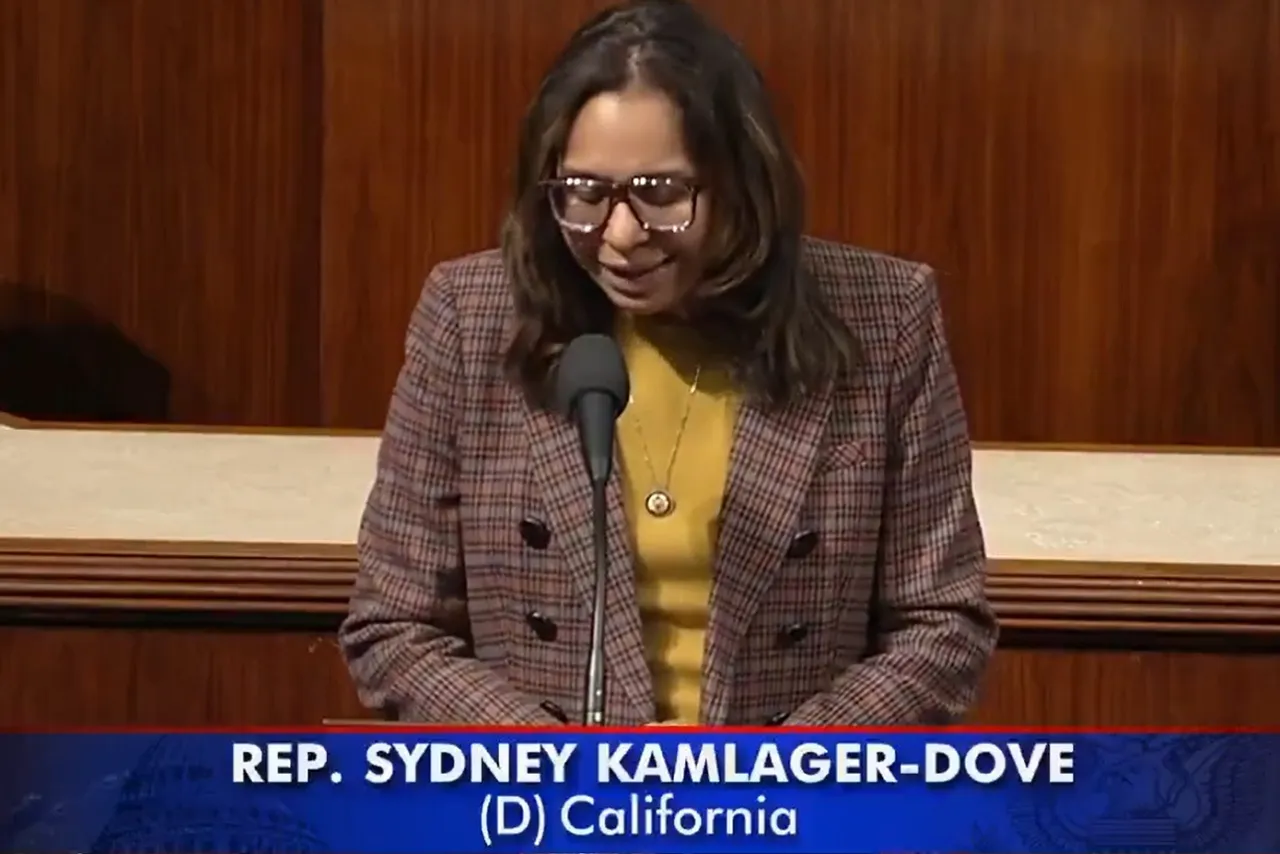 Sydney Kamlager Dove