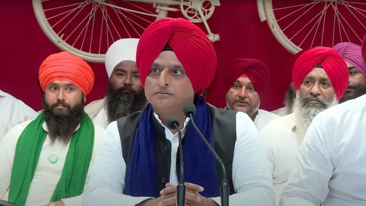 akhilesh yadav