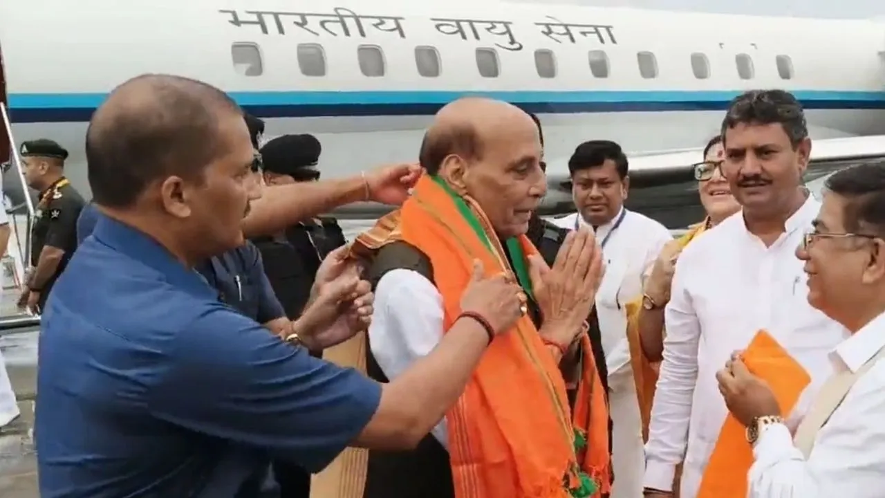 Rajnath Singh in Kolkata