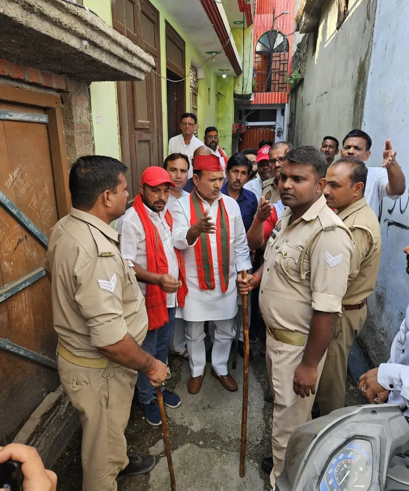 बरेली प्रकरण में हाउस अरेस्ट सपा महानगर अध्यक्ष शमीम खां सुल्तानी व अन्य