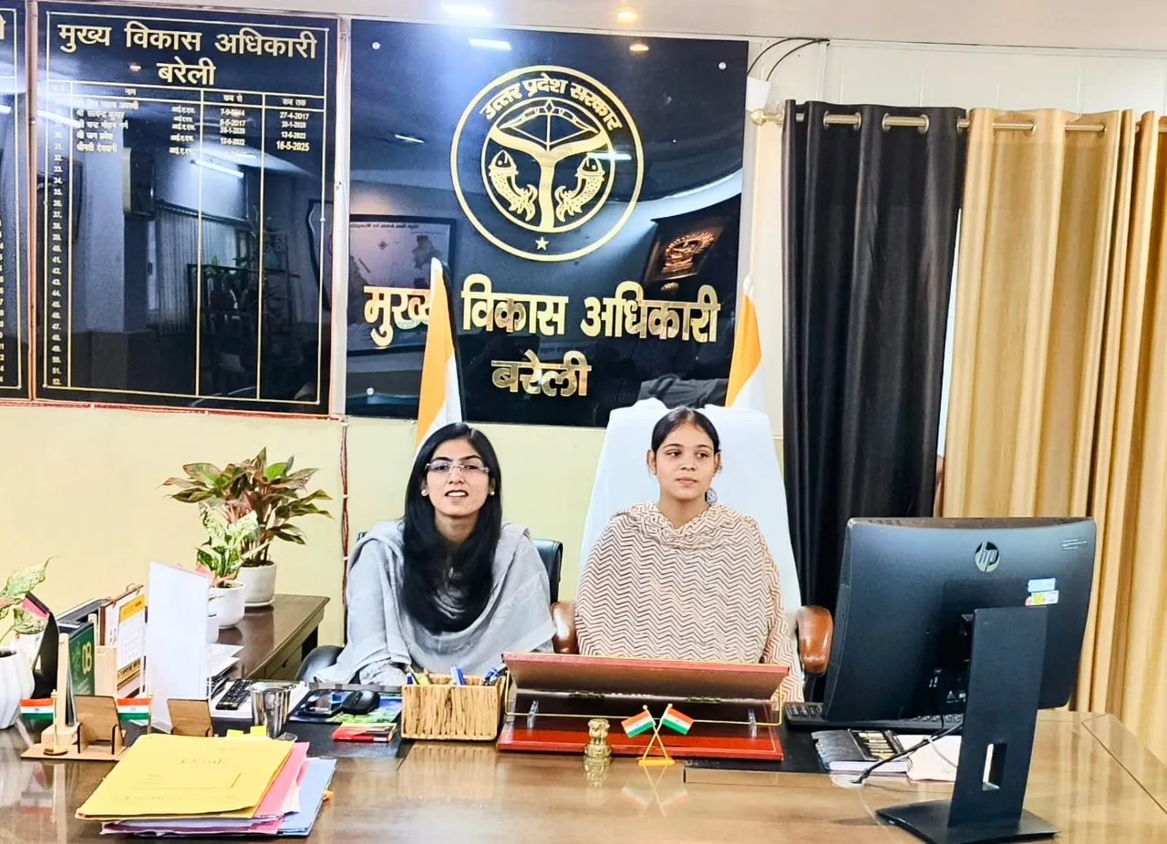 जब, स्कूल की एक छात्रा कुछ देर के लिए बन गई सीडीओ