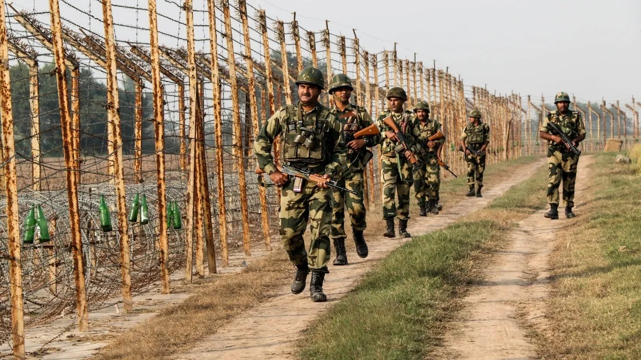 Bangladesh border Tripura