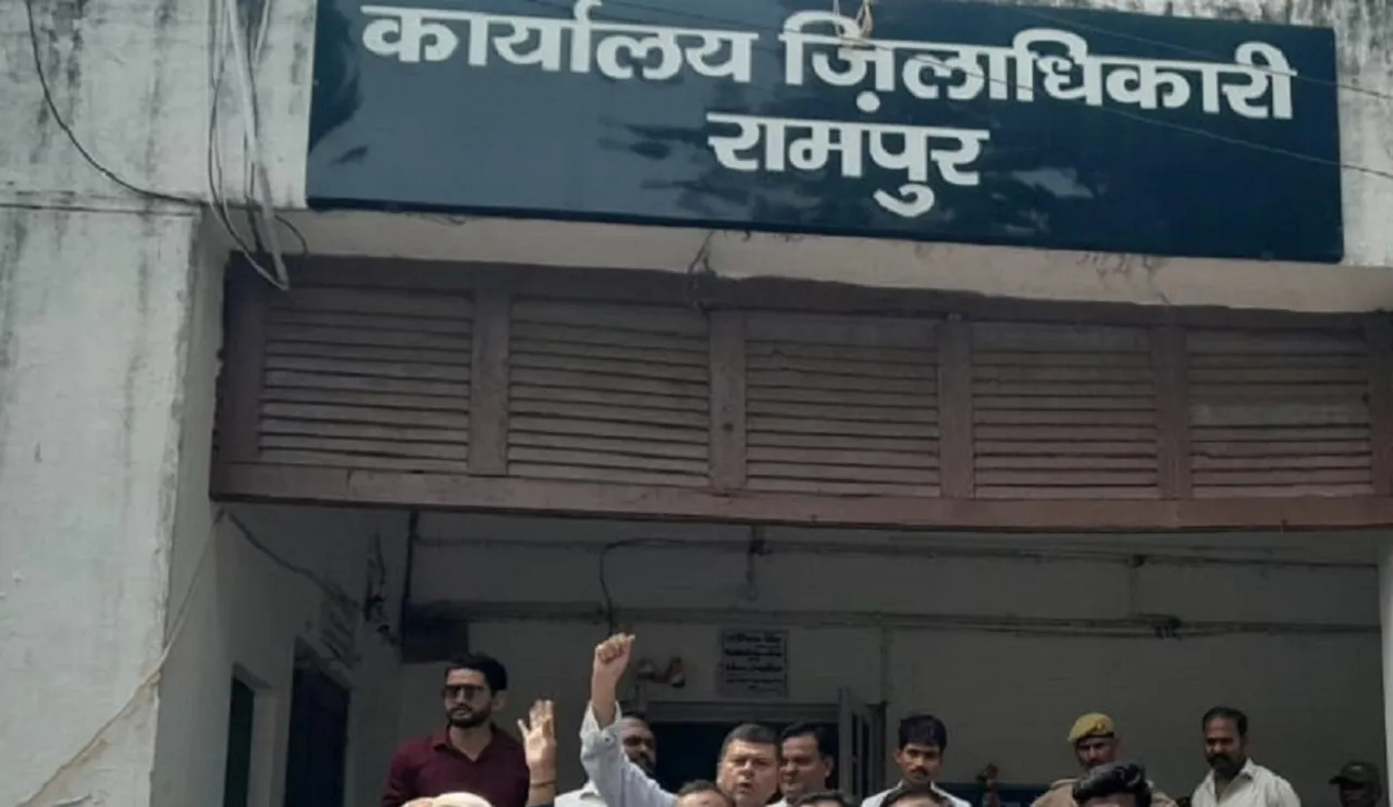 WhatsApp Image 2025-10-06 at 2.18.43 PM