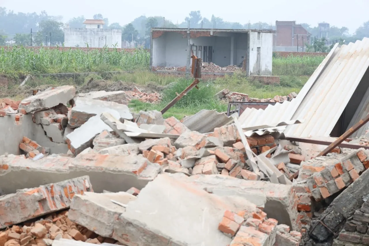 WhatsApp Image 2025-10-28 at 9.02.25 PM (1)