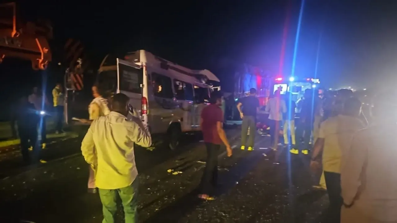 Road Accident in Floudi