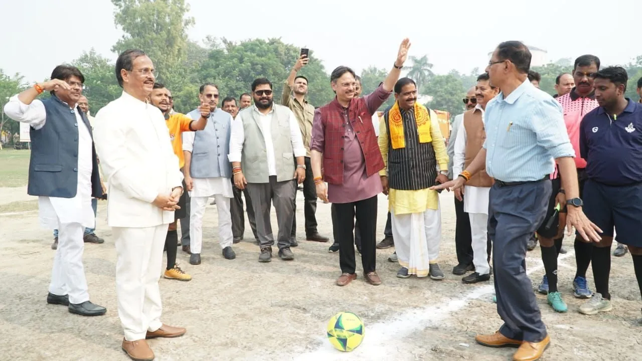 Sarojini Nagar Sports League inaugurated