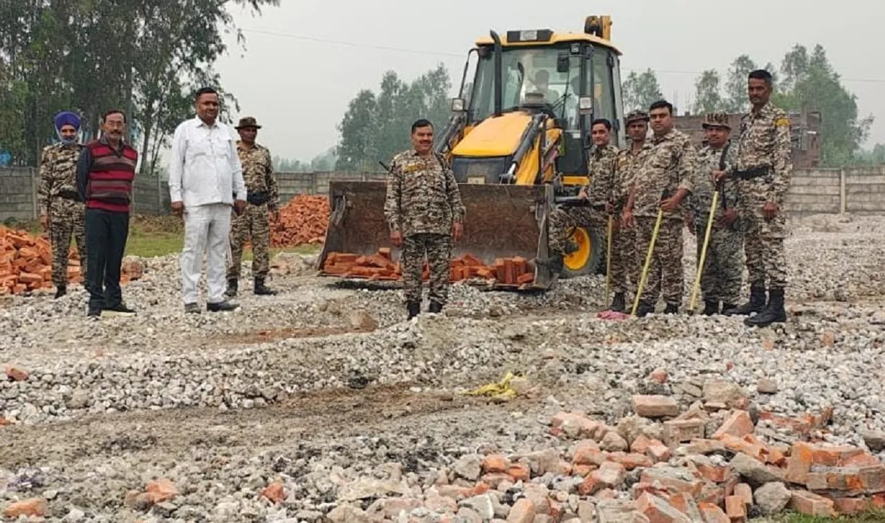 WhatsApp Image 2025-11-04 at 8.45.03 PM