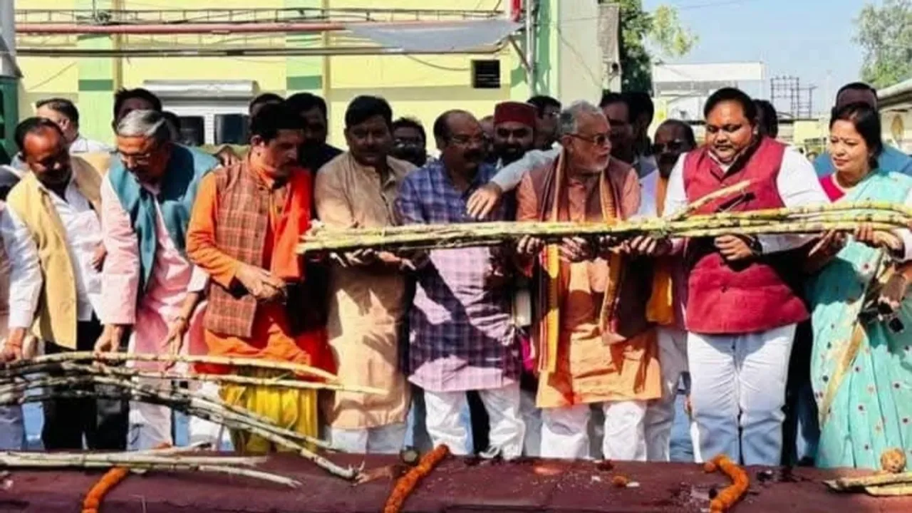 रोजा शुगर मिल वित्त मंत्री सुरेश कुमार खन्ना और ददरौल विधायक ने किया स्वारंभ