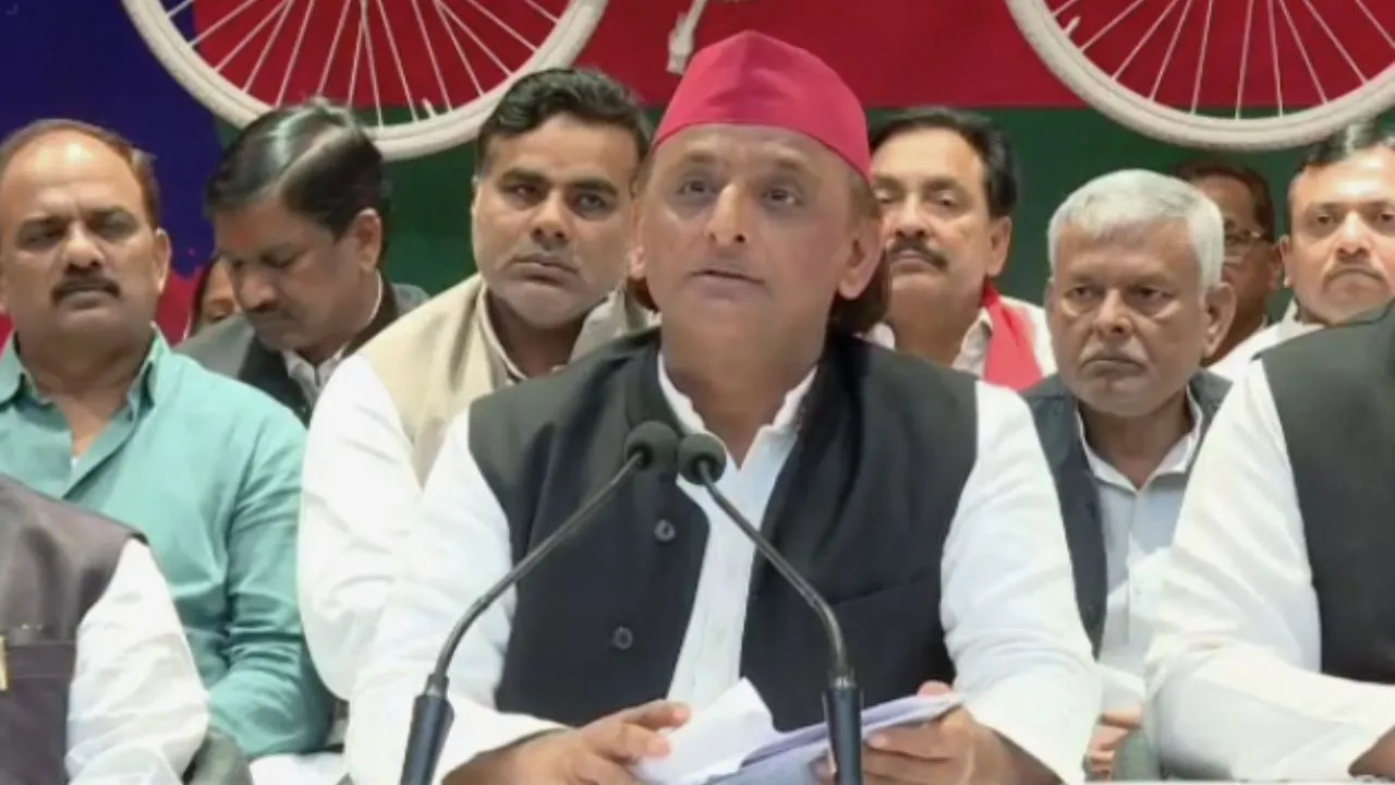 akhilesh yadav