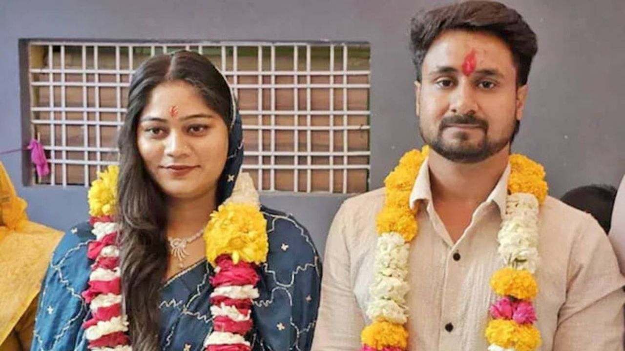 ഹണിമൂണിനിടെ ദമ്പതികളെ കാണാതായ സംഭവം; കറപിടിച്ച റെയിൻകോട്ട് കണ്ടെത്തി, ഭാര്യയ്ക്കായി തിരച്ചിൽ