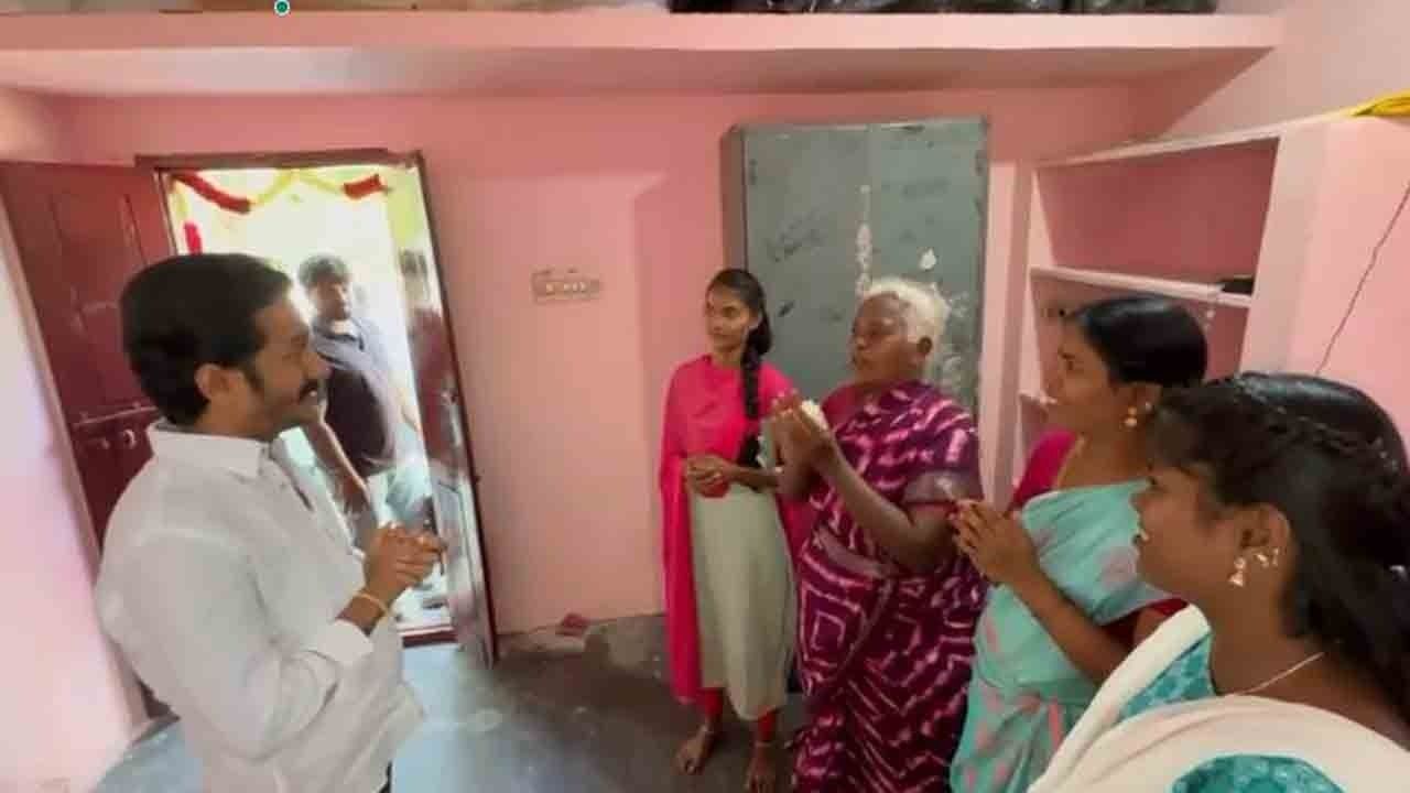 வீட்டில் வாசகம்; ஓரணியில் தமிழ்நாடு நிகழ்வில் நெகிழ்ச்சி!
