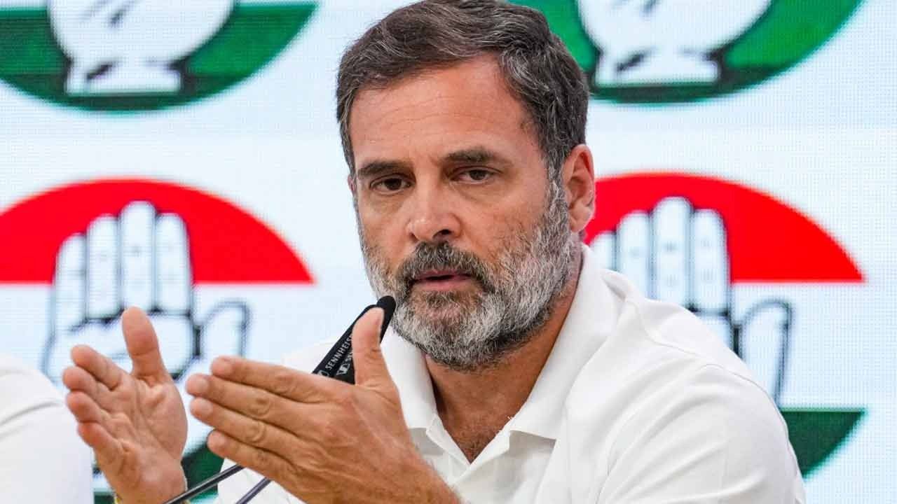 ‘அவர் பிரதமராவார் என்று உங்களுக்குத் தெரியுமா?’ - ராகுலுக்கு எதிராக மனு தொடுத்தவரிடம் நீதிமன்றம் கேள்வி!