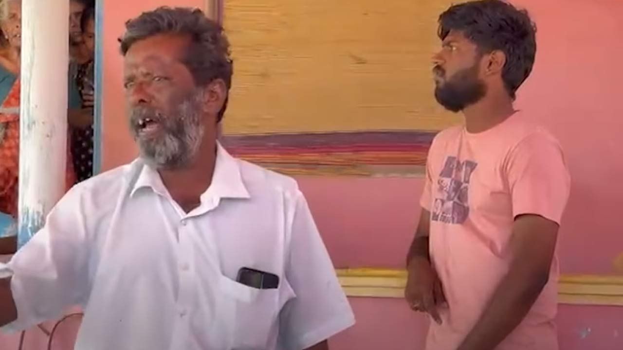 '7 வருஷமா பழகின அந்த பொண்ணை மட்டும் ஏன் விட்டீங்க...'-கவினின் தந்தை ஆவேசம்